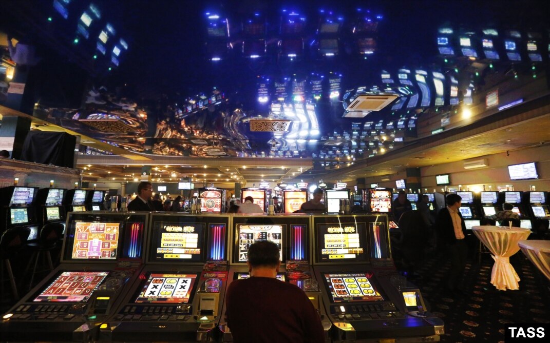 Russian Roulette: Inside Moscow's Underground Casinos - Worldcrunch