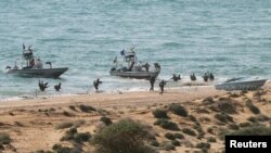 Military units of the IRGC Ground Force are seen as they launched war games in the Gulf, December 22, 2018. Hamed Malekpour/Tasnim News Agency via REUTERS 