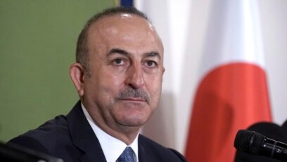 Министърът на външните работи на Турция Мевлют Чавушоглу е в