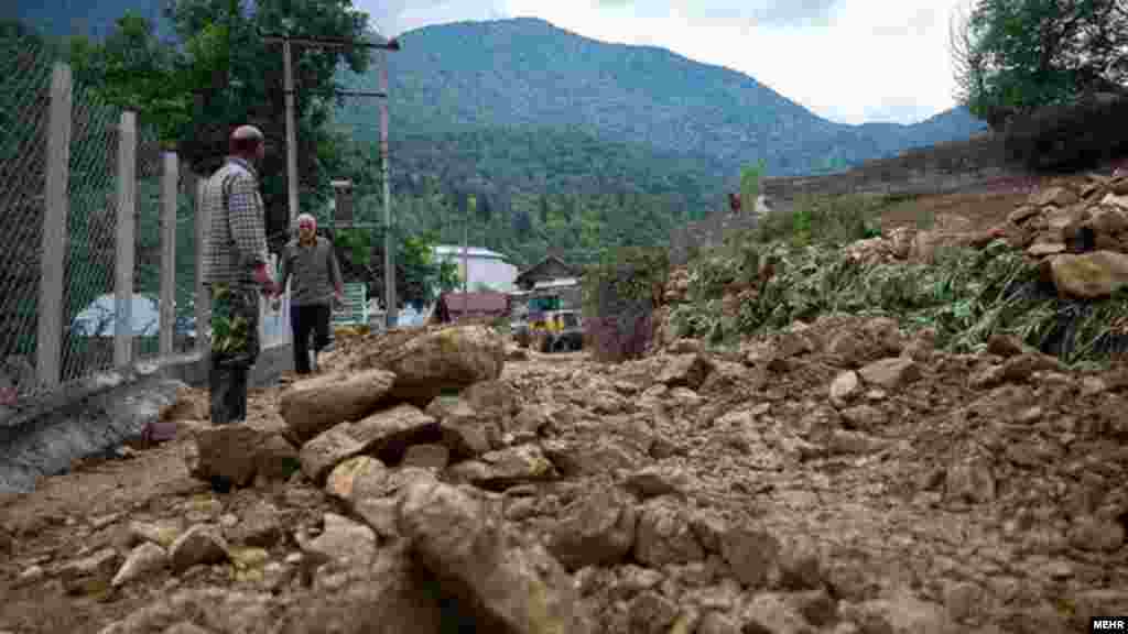 Albruz əyaləyi, Kərəc şəhəri yaxınlığı. 20 iyul 2015