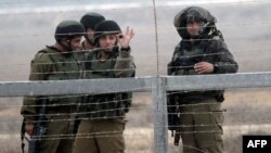 İsrail əsgərləri, Qəzza ilə İsrail sərhədində