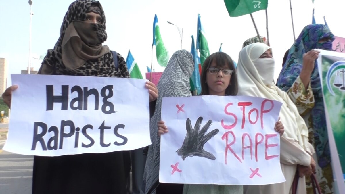 Anger Grows In Pakistan Over Gang Rape Case, Police Officer's Remarks