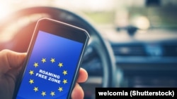 Eliminarea tarifelor de roaming cu țările membre ale UE ar permite cetățenilor moldoveni aflați pe teritoriul UE să telefoneze, să trimită SMS-uri și să folosească date pe mobil la același tarife ca acasă. 