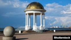 UKRAINE – Rotunda on the embankment of the Sea of Azov, which is one of the symbols of the city of Berdyansk, Zaporozhye region 