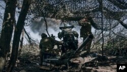 نیرو های اوکراینی در نبرد با قوای روسی 