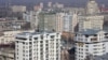 Новые здания в центре Бишкека. 