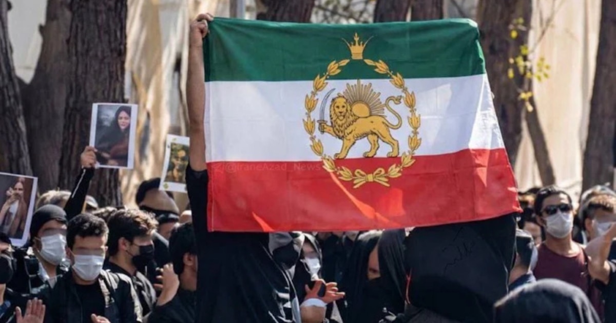 Iranian Students Protest For A Second Day, Clash With Security Forces In Tehran