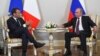 Путин и Макрон на переговорах обсудили Украину, Иран и Сенцова