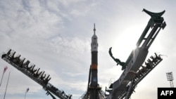 A Russian Soyuz spacecraft being installed on its launchpad in March 2010 at the Baikonur cosmodrome