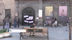 Մարիամ ու Երանուհի Ասլամազյան քույրերի թանգարանում կրքերը չեն հանդարտվում. պահանջում են վերականգնել տնօրենին