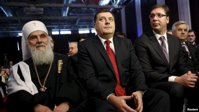 Patrijarh SPC Irinej, Milorad Dodik i Aleksandar Vučić, Banjaluka, 9. januar 2016.