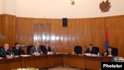 Armenia -- The government holds a meeting on January 20, 2010.