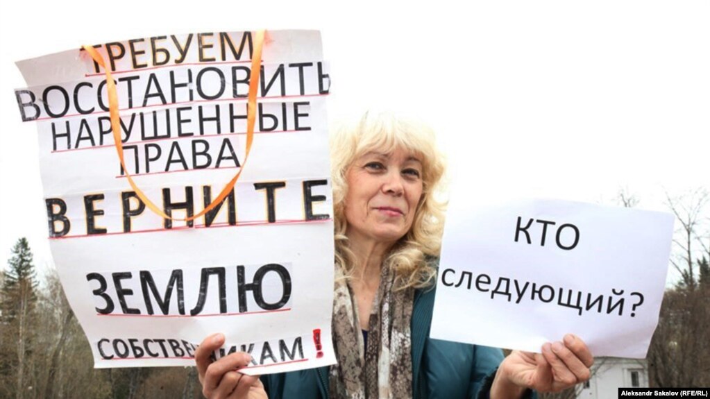 Томскую пенсионерку силой вывели с приема начальника полиции Томскую пенсионерку силой вывели с приема начальника полиции