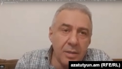 Бывший министр обороны Армении Вагаршак Арутюнян дает интервью Радио Азатутюн, 19 июля 2020 г.