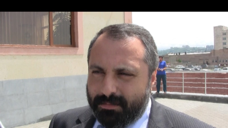 По утверждению Давида Бабаяна, за прошедшие два дня ВС Азербайджана понесли «ужасные потери»