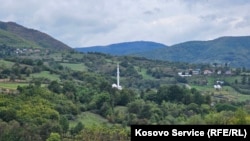 Xhamia e fshatit Rëvatskë, në komunën e Leposaviqit.