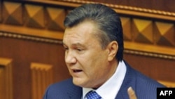 Соратники Виктора Януковича отговорили его идти по пути наименьшего сопротивления
