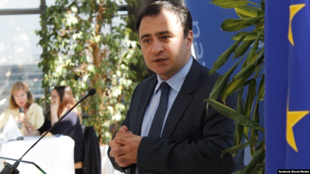 Arif Məmmədov
