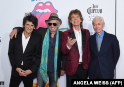 Balról jobbra Ronnie Wood, Keith Richards, Mick Jagger és Charlie Watts, a Rolling Stones tagjai New Yorkban, 2016. november 15-én