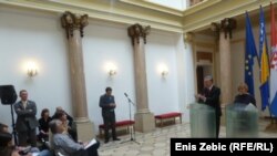 Zajednička izjava Vesne Pusić i Zlatka Lagumdžije, Zagreb, 4. travanj 2012.