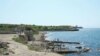 Брегът на Черно море край Севастопол