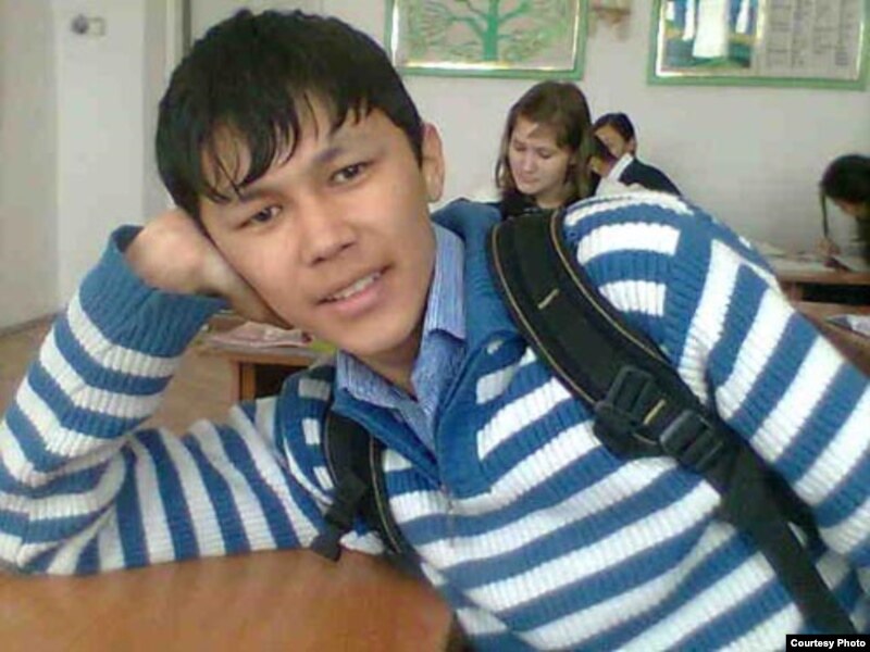 15-летний Дархан Олжагалиев, убитый 4 марта 2009 года в селе Акжар Атырауской области