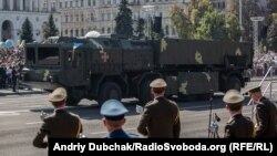 Петро Порошенко стверджує, що більшість військової техніки, яка 24 серпня була на параді – виробництва «Укроборонпрому»