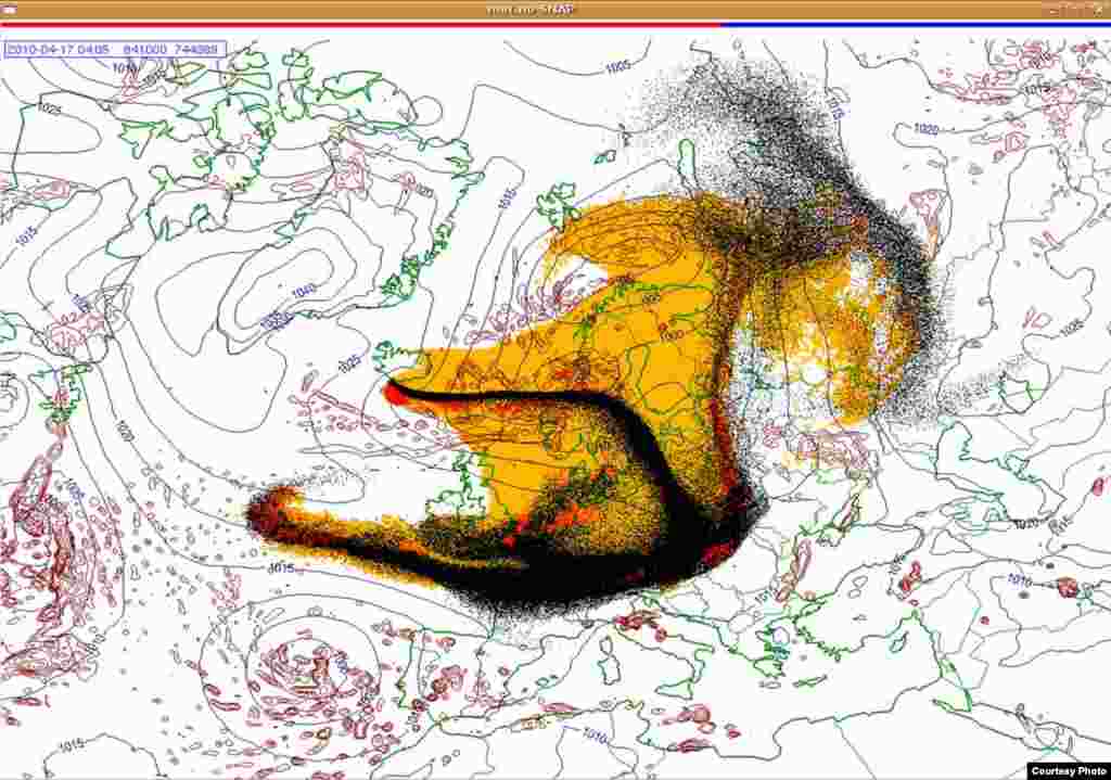 Проектирано движење на исландскиот облак од пепел (17.4. 0400 UTC) - Овие слики покажуваат проекција на движењето на облаците пепел од вулканска ерупција на Исланд низ Европа. Боите на сајтот претставуваат: жолто: пепел што ќе падне сам по себе црвено: пепел што ќе падне од врнежи црна: вистинскиот облак со пепел облак Извор: Норвешки Метеоролошки Институт