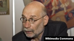 Boris Akunin left Russia in 2014 and currently lives in London. (file photo)