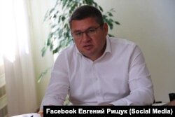 Jevhen Riszcsuk, Oleski elűzött polgármestere: „Tény, hogy pánikban vannak”