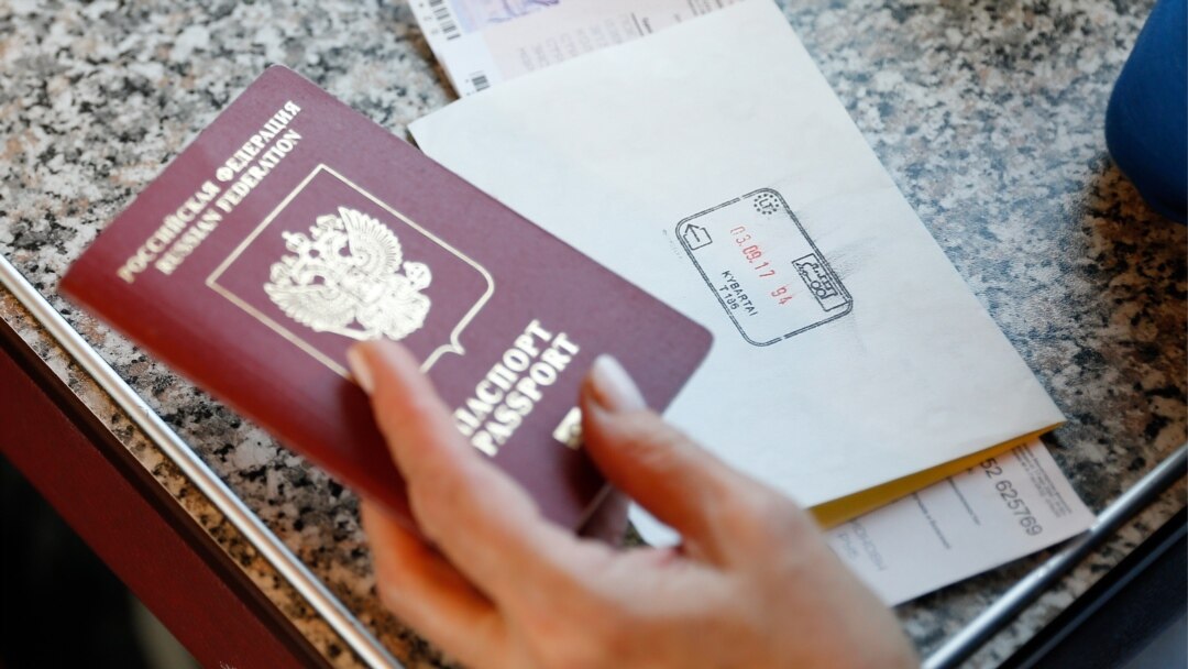 Как пройти паспортный контроль, если есть второе гражданство?