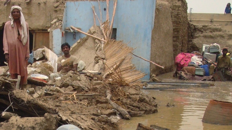 بلوچستان: ټرافیکي پېښو او ورښتونو ۲۲ کسان وژلي