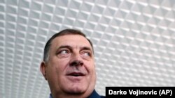 Milorad Dodik, kandidat za srpskog člana Predsjedništva BiH na biračkom mjestu