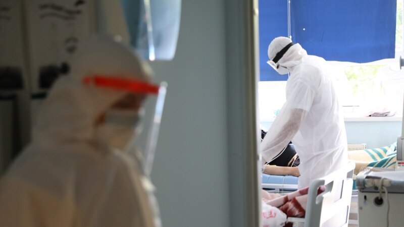 Shtatë të vdekur dhe 385 raste të reja me koronavirus