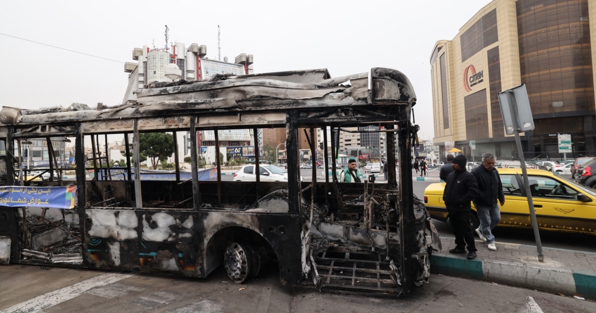 Iranian Doctors, Witnesses Describe Heavy Casualties After Protests