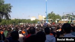 Ahvaz Steel factory workers protesting in large numbers in November.