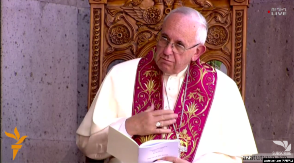 Armenia - Pope Francis in Etshmiatsin during the Holy Mass, 26 Jun, 2016