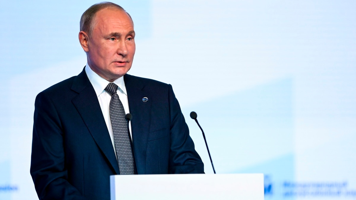 Putin Says Russia Mulling Removing Taliban From Terrorist List