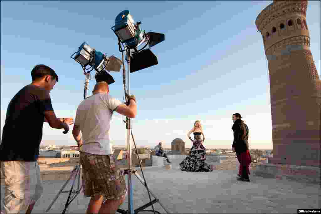 Gulnara Karimova, the daughter of the late Uzbek leader Islam Karimov, exploited Bukhara&#39;s beauty as a backdrop for pop-music video she recorded in 2012.