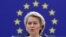 Ursula von der Leyen az Európai Parlament ülésén Strasbourgban 2021. december 15-én