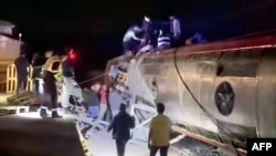 د هسپانیې جنوب کې د ټرینونو د ټکر یو انځور 