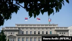 Prema preliminarnim rezultatima lokalnih izbora u Beogradu lista "Mi, glas iz naroda" mogla bi da bude odlučujuća za formiranje vlasti.