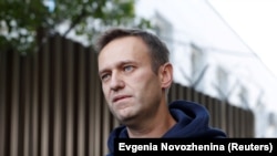 Russian opposition leader Alexei Navalny (file photo)