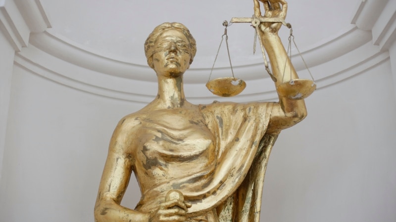 600 de magistrați susțin dezvăluirile din Justiție. Kovesi, pe listă: „Sancțiunile disciplinare sunt represalii”. Proteste în stradă