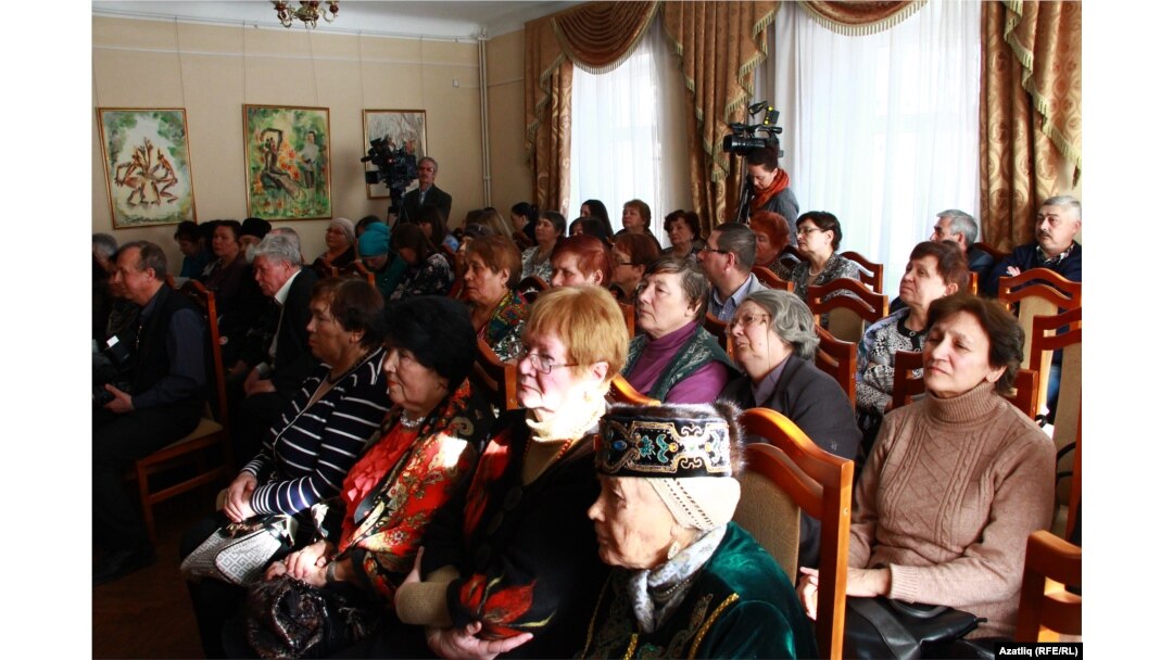 2015 елгы Тукай бүләгенә намзәтләр белән очрашу
