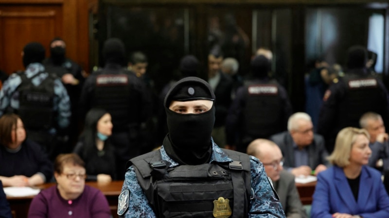 У Росії двох вчених-фізиків засудили за статтею про держзраду