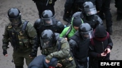 Obračun beloruske policije sa demonstrantima