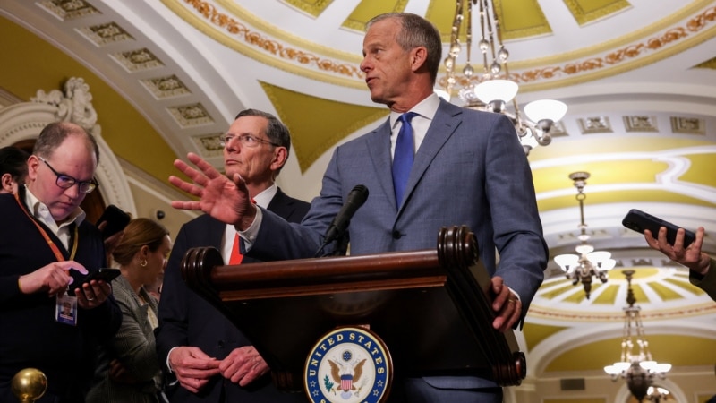 After Zelenskyy's Capitol Visit, Senate Sharpens Pressure On Russia And IranÂ Â Â Â 