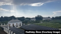 Az Orbán Győző nevén lévő hatvanpusztai birtok 2025. nyarára majdnem teljesen elkészült