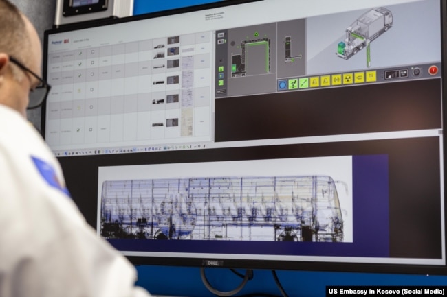 Skaneri që SHBA-ja i dhuroi Kosovës.